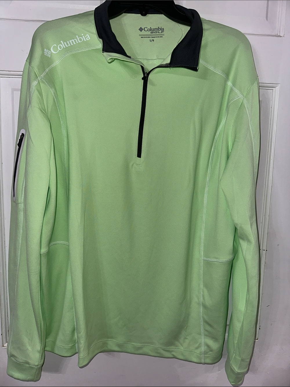 Columbia Golf Light Green Quarter-Zip Pullover with Black Trim